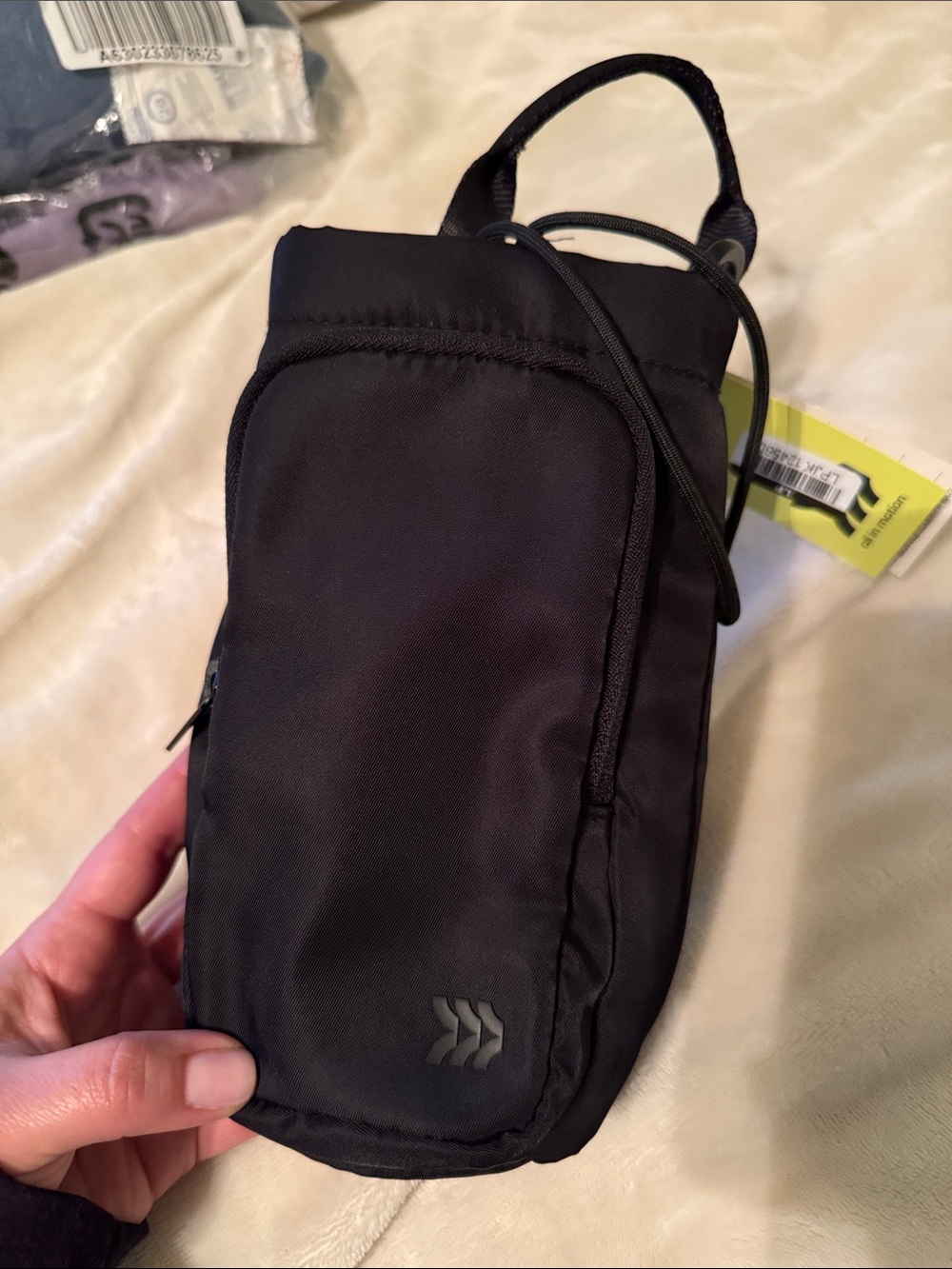 **CLEAR OUT** Black Crossbody Water Bottle Sling Bag